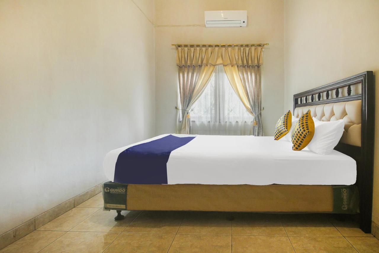 Spot On 91620 Skypiea Guest House Tasikmalaya Exteriér fotografie