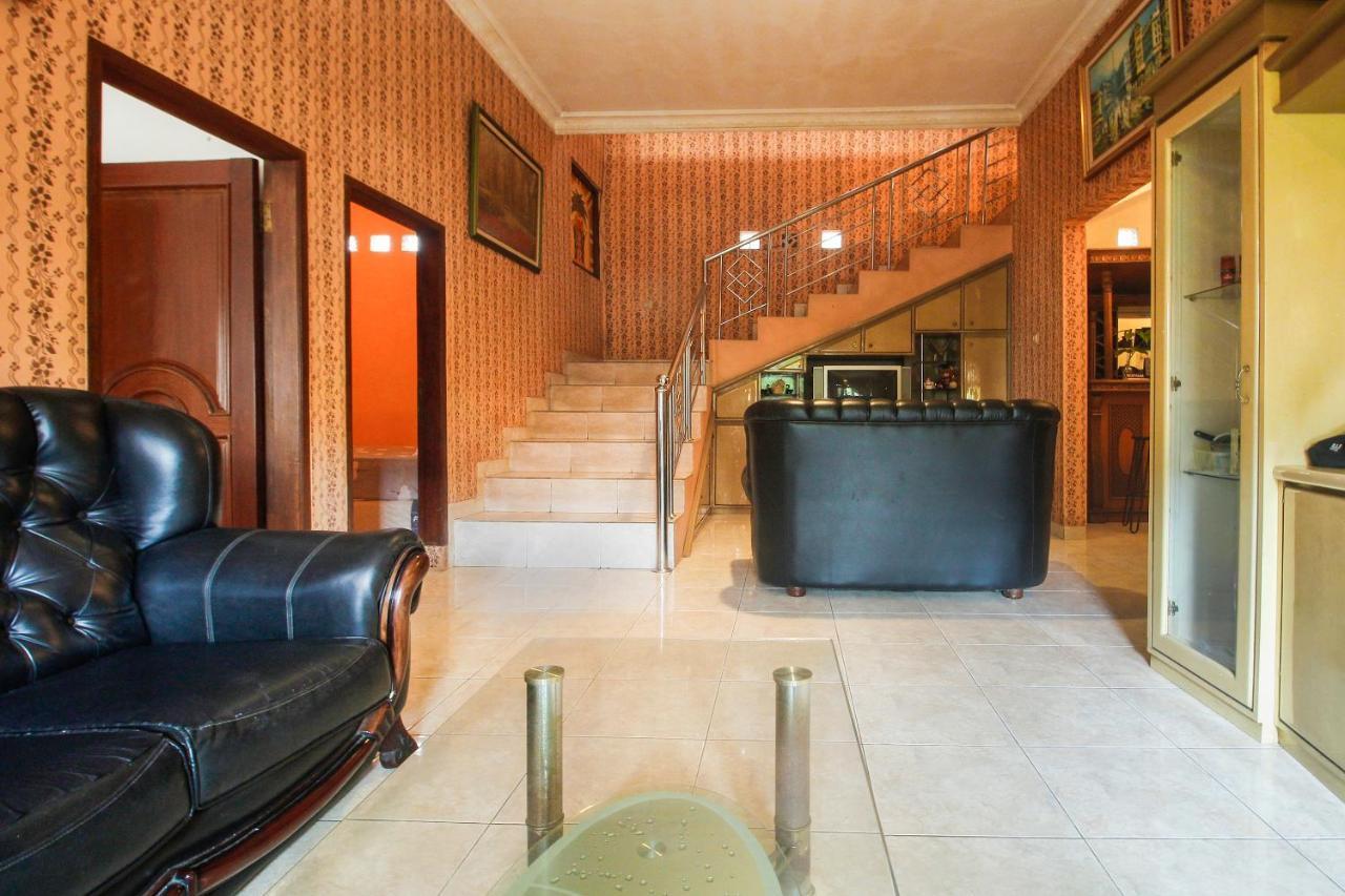 Spot On 91620 Skypiea Guest House Tasikmalaya Exteriér fotografie